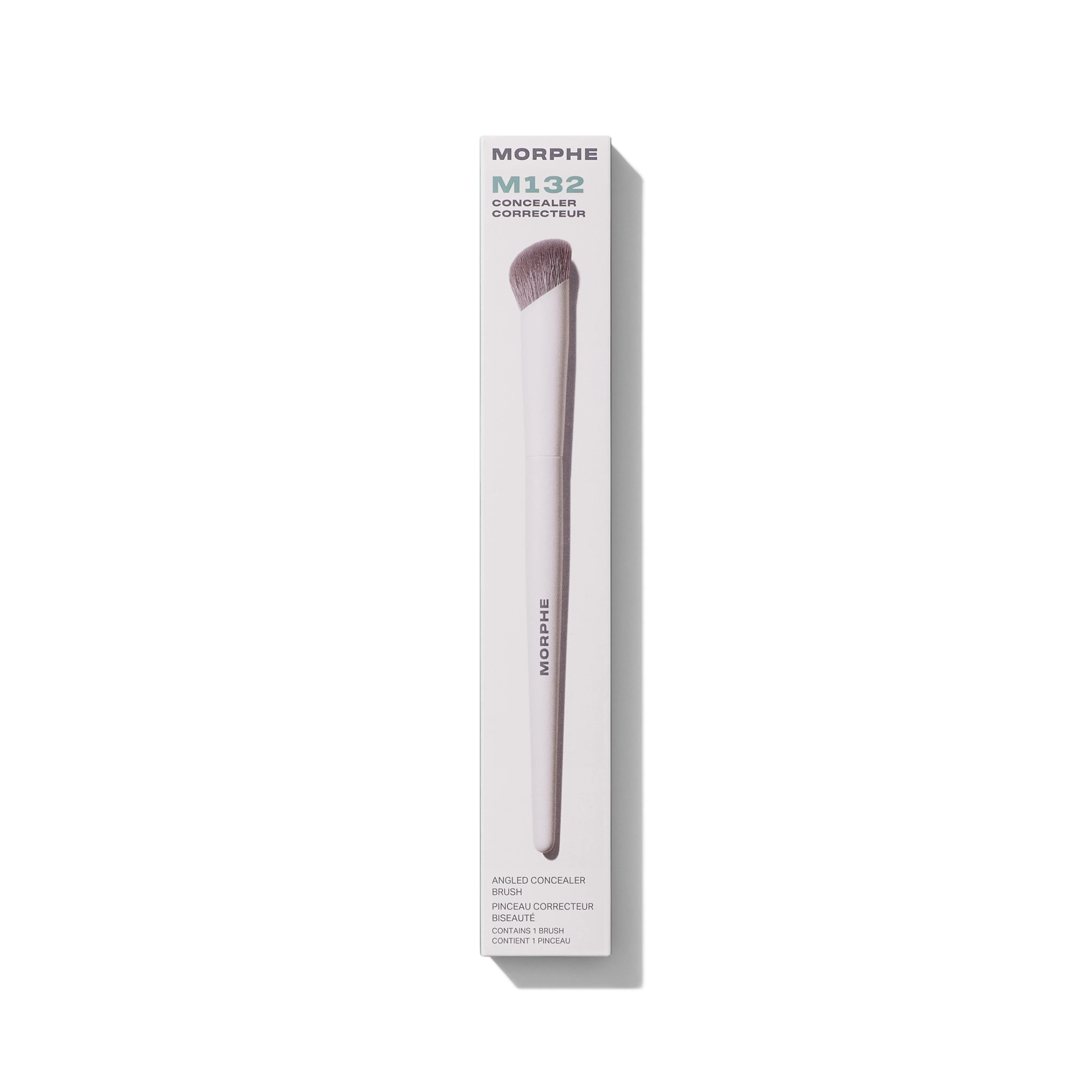 M132 Angled Concealer Brush - Image 2